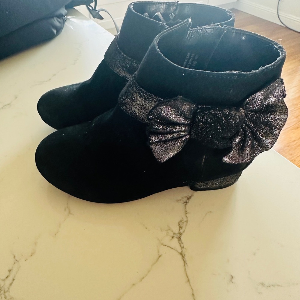 Black Ankle Boots with Glitter Bow